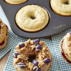 Cooking for 6 DONUTS Wilton Pan