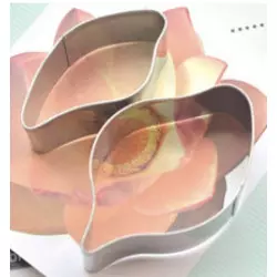 Set de 2 emporte-pièces fleur Lotus Magnolia