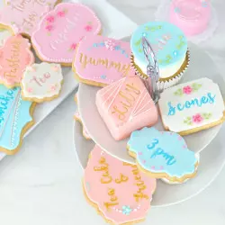 66 embosseurs alphabet PME pour cookies et cupcakes