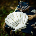 White and gold shell towels x16