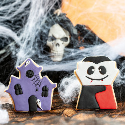 Haunted house and vampire cookie cutter x2