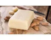 Dough to almond to use on your pastries and cakes